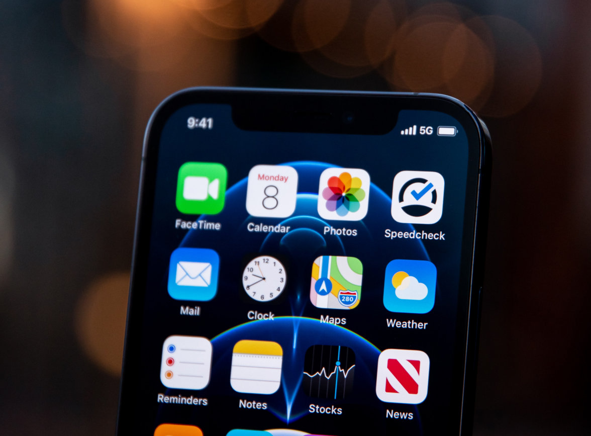 东兰苹果手机维修分享为什么 iPhone 12 在冬季会自动关机 